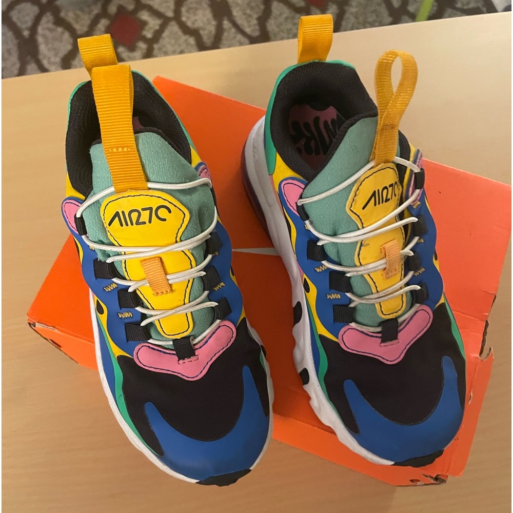 Kids Nike sneakers size 13 c (7years old)- Worn only once. Size was too small.